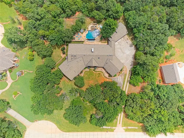Photo 5 — 1051 Rockland Ridge, Norman, OK 73026