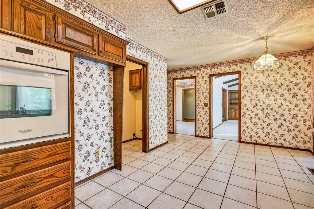 Photo 20 — 1200 Rockwood Drive, Edmond, OK 73013