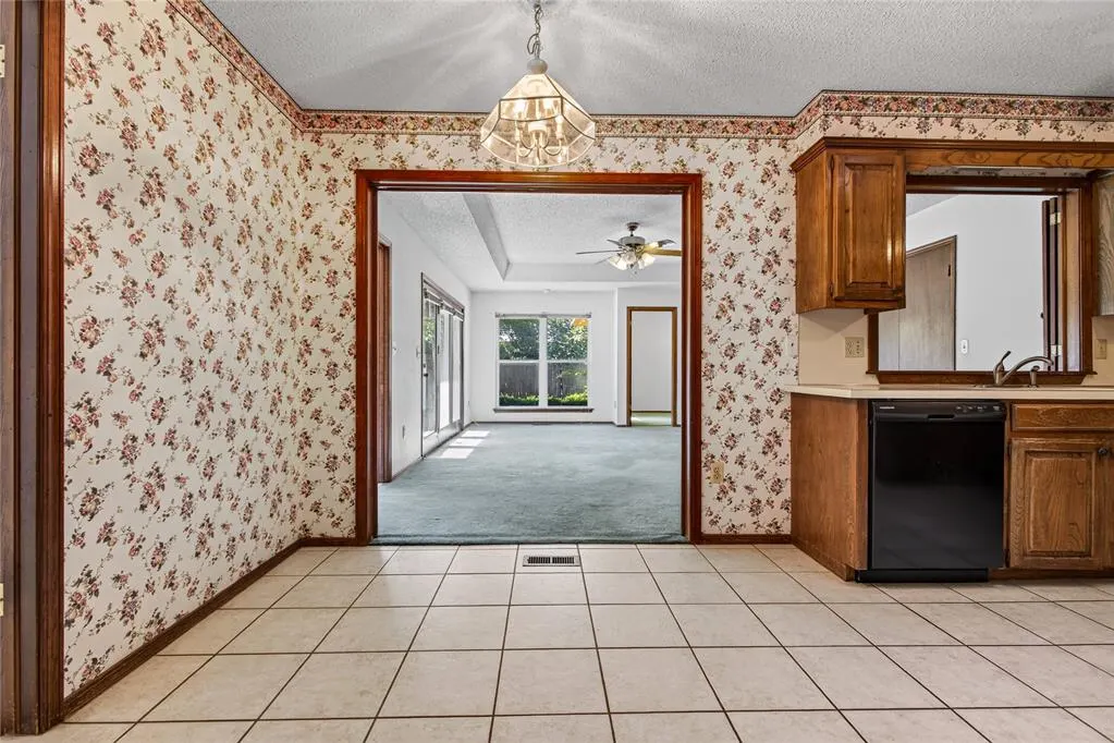 Photo 21 — 1200 Rockwood Drive, Edmond, OK 73013