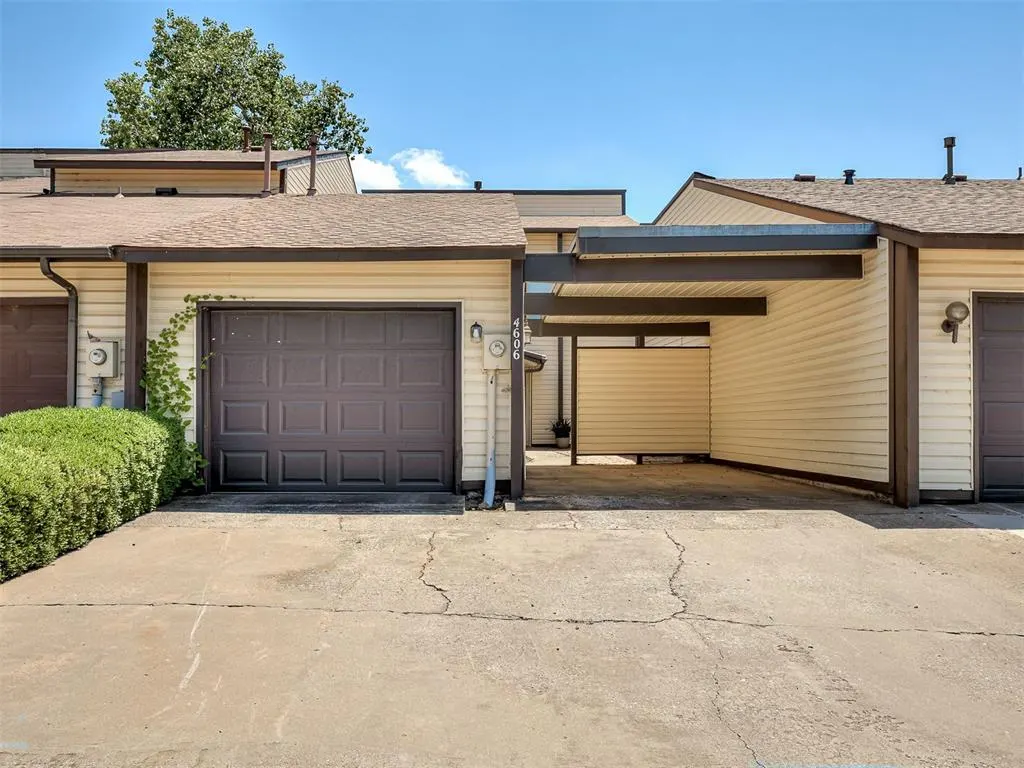 Front exterior — 4606 Hemlock Lane, Oklahoma City, OK 73162