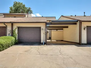 Sold home at 4606 Hemlock Lane