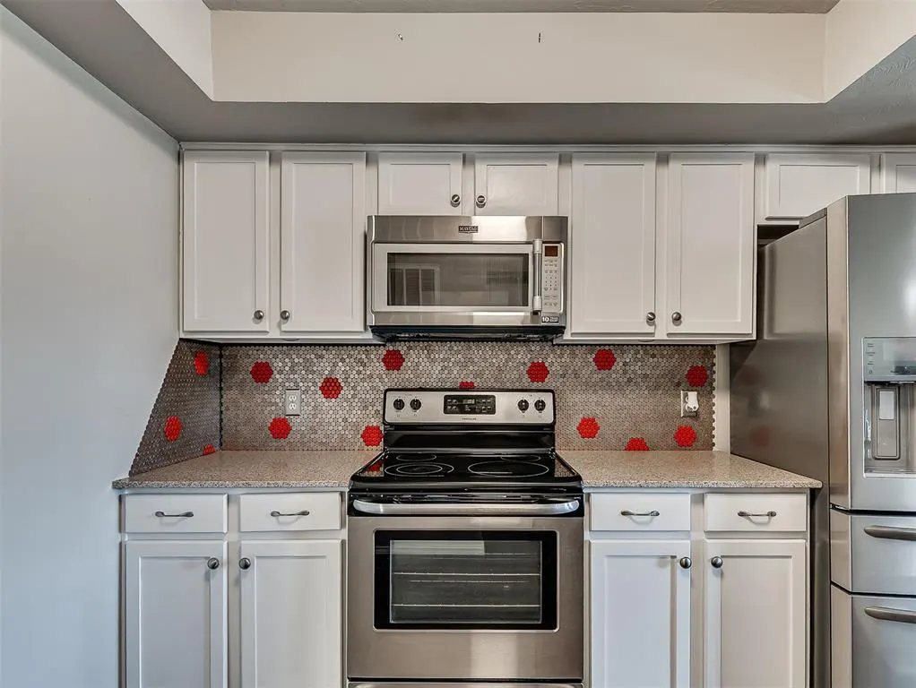 Photo 13 — 4606 Hemlock Lane, Oklahoma City, OK 73162