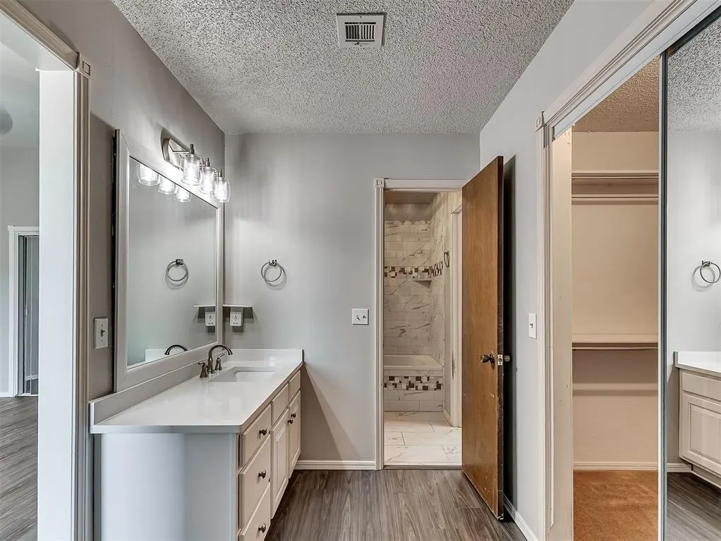 Photo 21 — 4606 Hemlock Lane, Oklahoma City, OK 73162