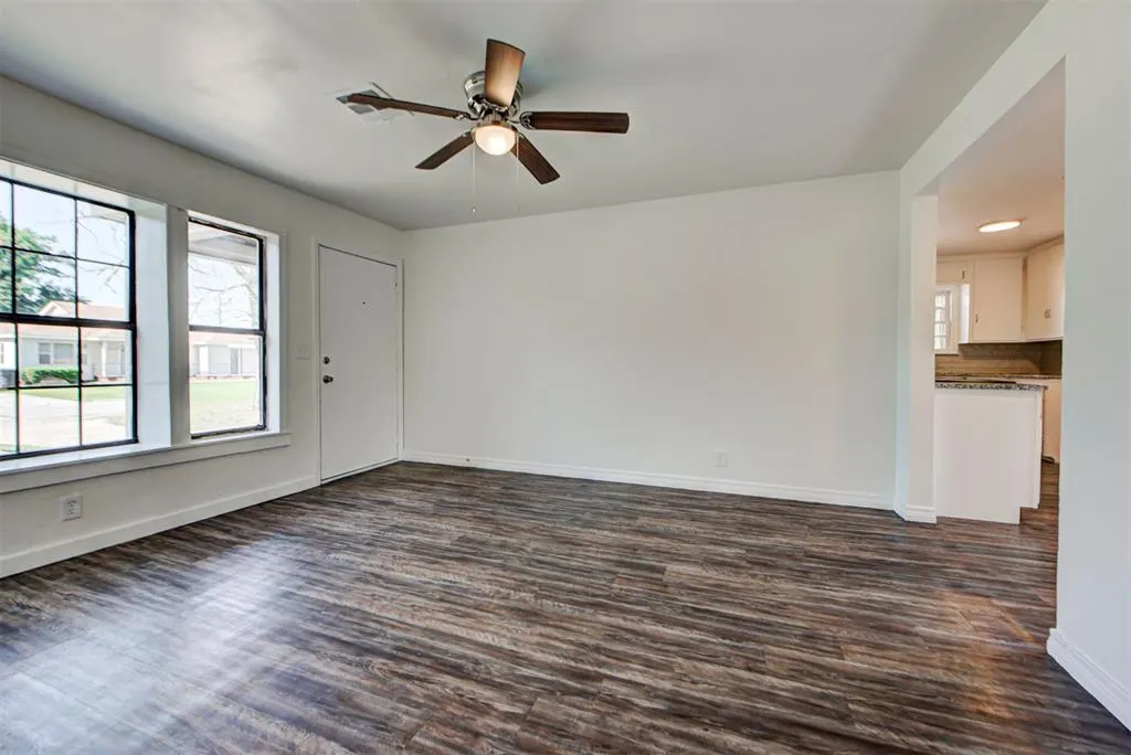 Photo 8 — 6709 NW 24th Street, Bethany, OK 73008