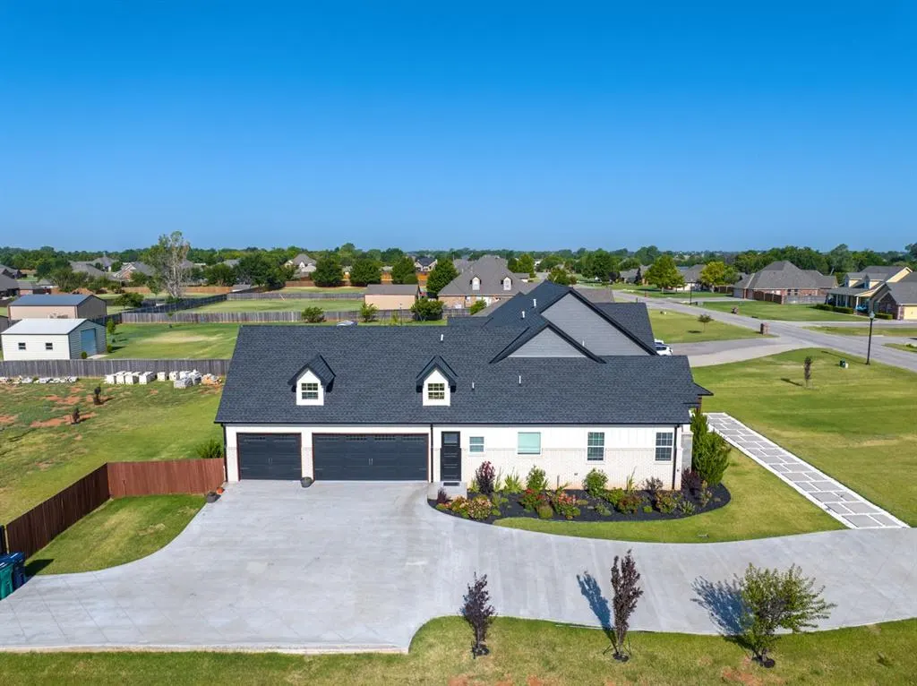 Photo 47 — 12716 SW 53rd Street, Mustang, OK 73064