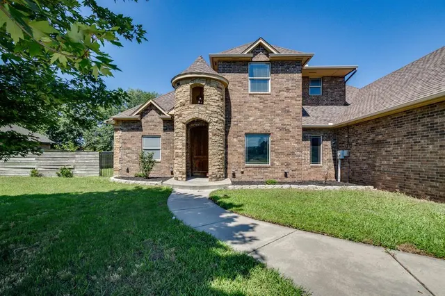Front exterior — 617 N Kate Avenue, Oklahoma City, OK 73117