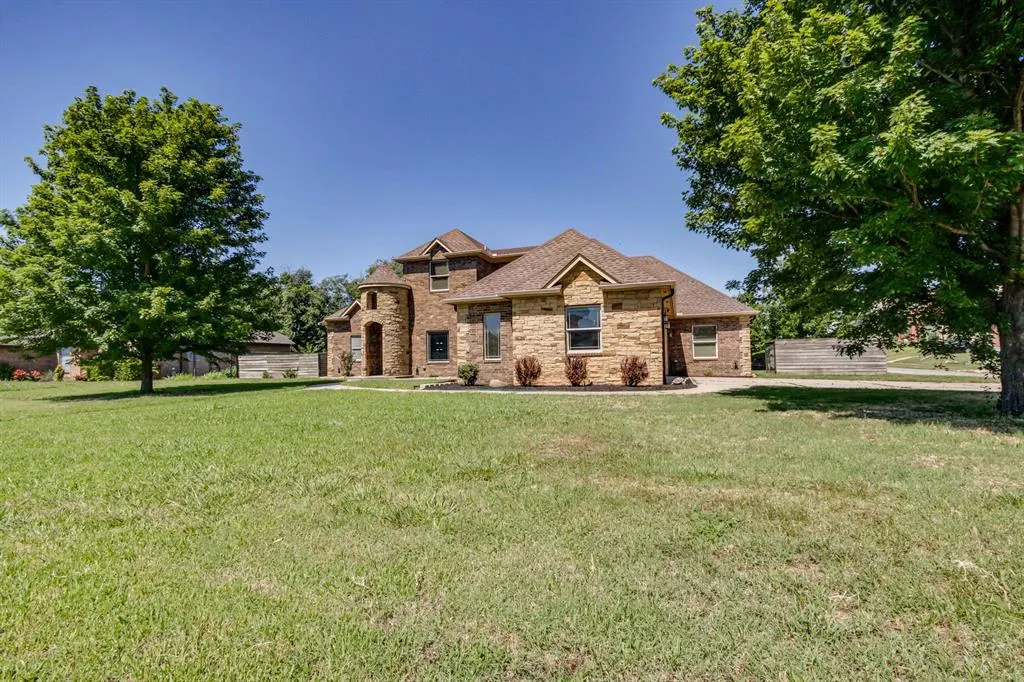 Photo 2 — 617 N Kate Avenue, Oklahoma City, OK 73117