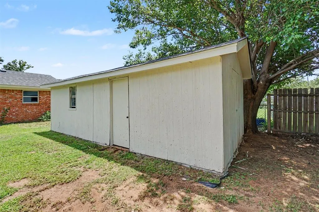 Photo 36 — 609 Libra Street, Altus, OK 73521
