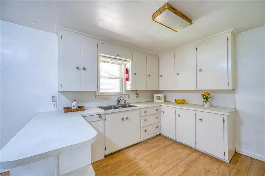 Photo 8 — 937 SW 34 Street, Oklahoma City, OK 73109