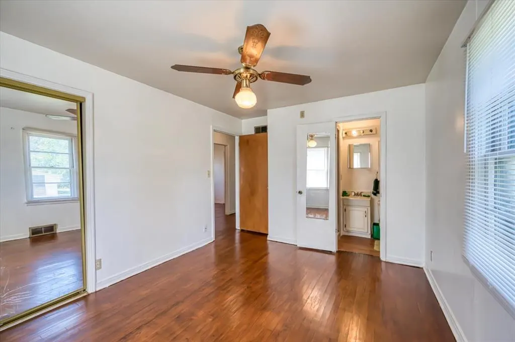 Photo 13 — 937 SW 34 Street, Oklahoma City, OK 73109