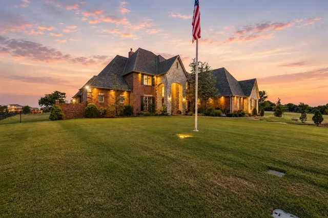 Photo 3 — 12940 E Reno Road, Choctaw, OK 73020