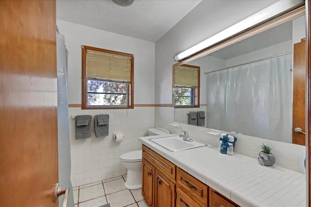 Photo 17 — 108 W Paul Street, Elmore City, OK 73433