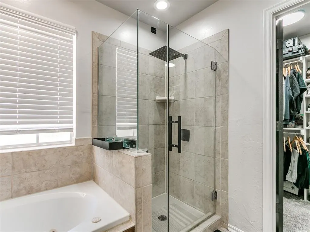 Photo 23 — 7212 Sapphire Lane, Oklahoma City, OK 73150