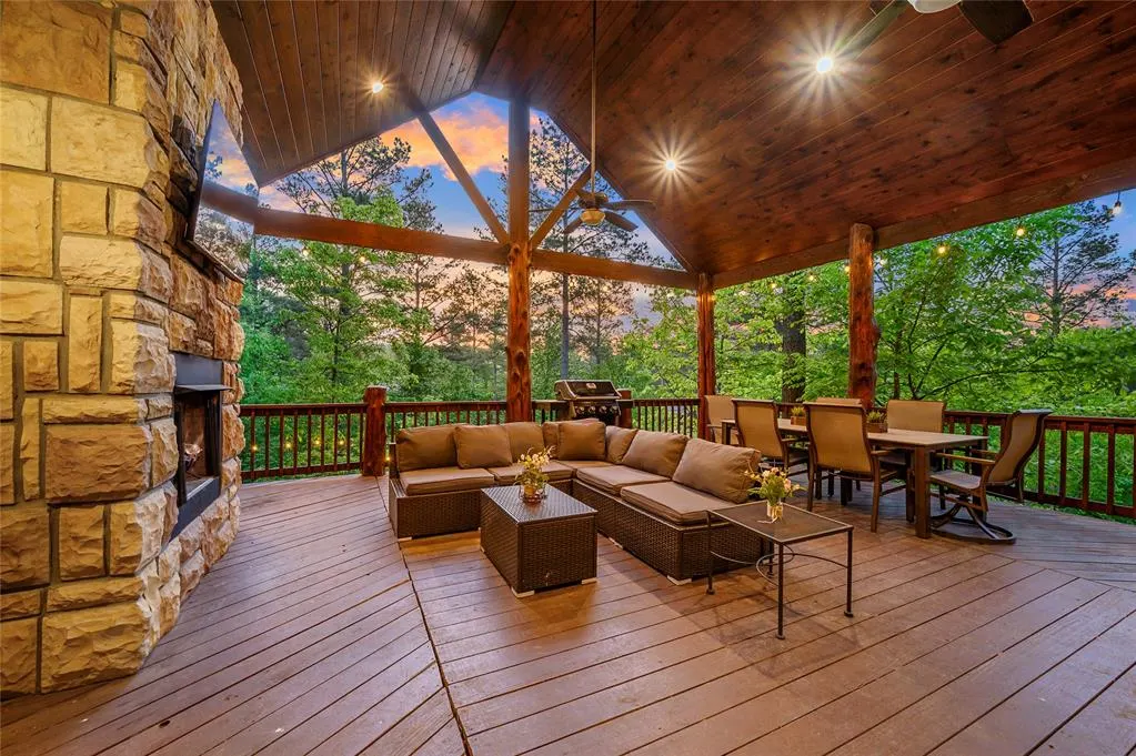 Photo 13 — 412 W Eagle Mountain Trail, Broken Bow, OK 74728