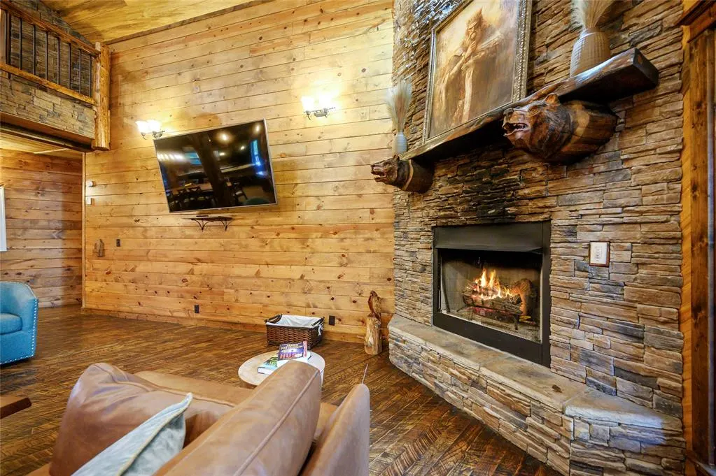 Photo 24 — 412 W Eagle Mountain Trail, Broken Bow, OK 74728
