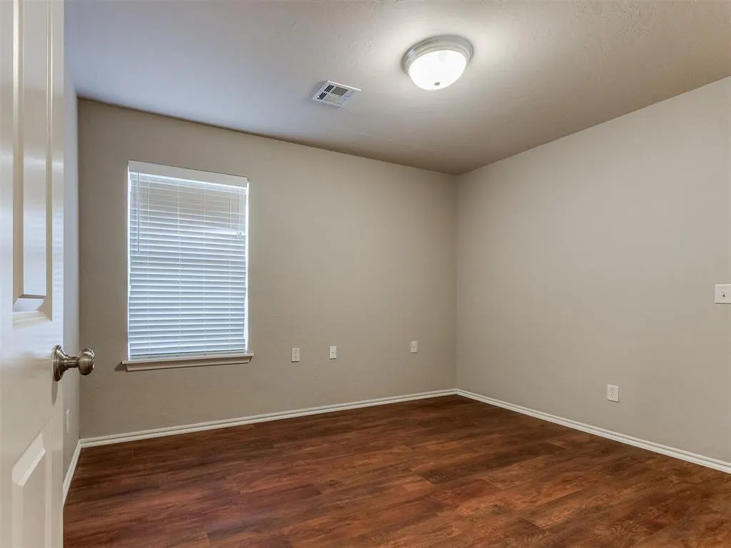 Photo 10 — 8428 NW 107th Street, Oklahoma City, OK 73162