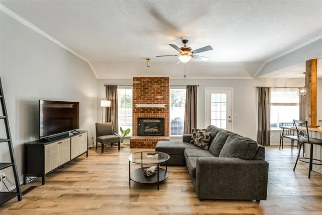 Photo 2 — 1705 Saint Christopher Drive, Edmond, OK 73003