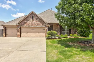 Sold home at 3129 SW 137th Court