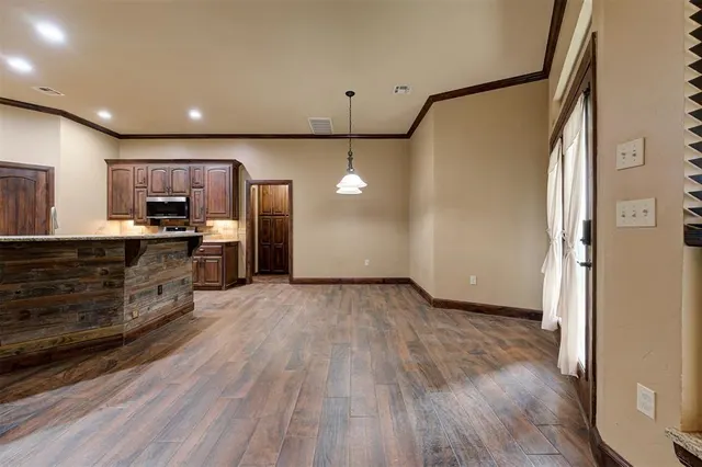 Photo 8 — 14503 E Wilshire Boulevard, Jones, OK 73049
