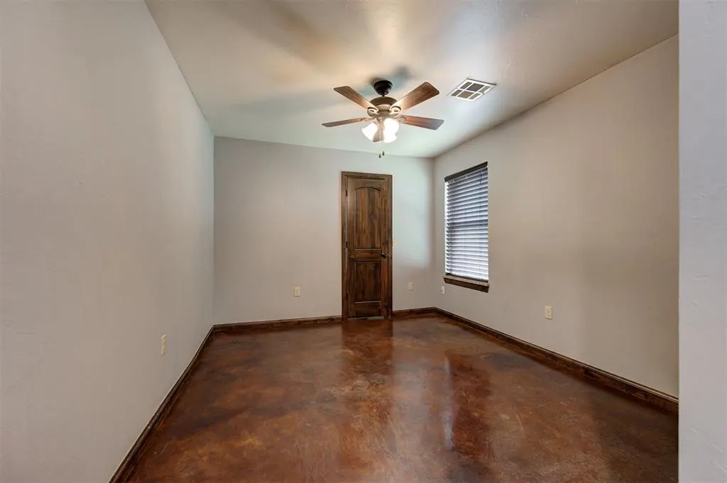 Photo 32 — 14503 E Wilshire Boulevard, Jones, OK 73049