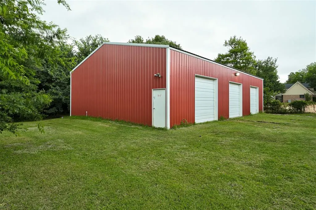Photo 40 — 14503 E Wilshire Boulevard, Jones, OK 73049