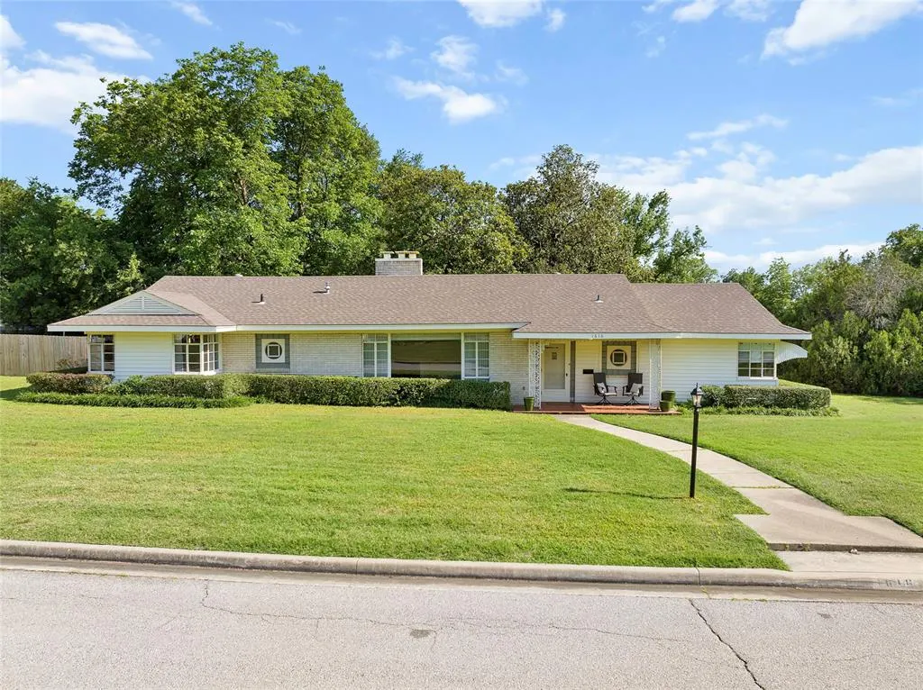 Photo 46 — 1616 SW 6th Street, Ardmore, OK 73401