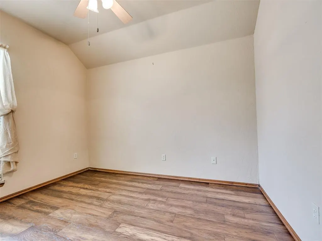 Photo 11 — 17217 Picasso Drive, Oklahoma City, OK 73170