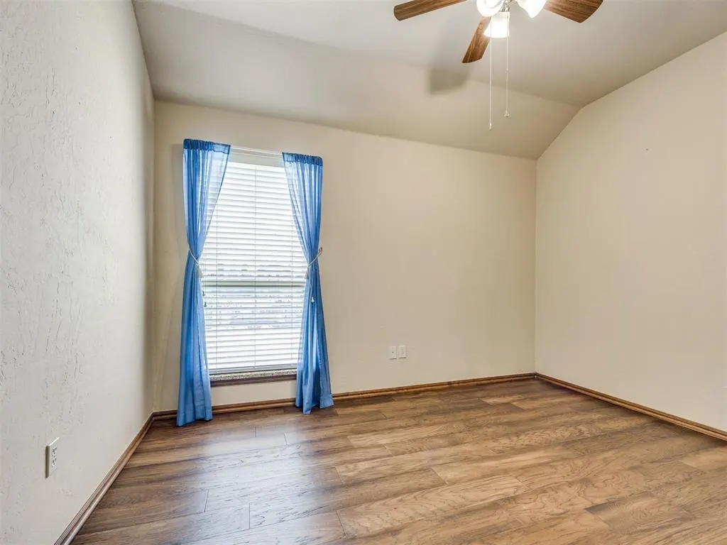 Photo 13 — 17217 Picasso Drive, Oklahoma City, OK 73170