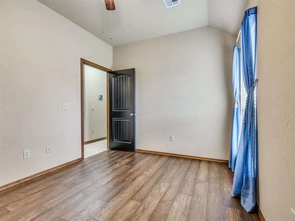 Photo 18 — 17217 Picasso Drive, Oklahoma City, OK 73170