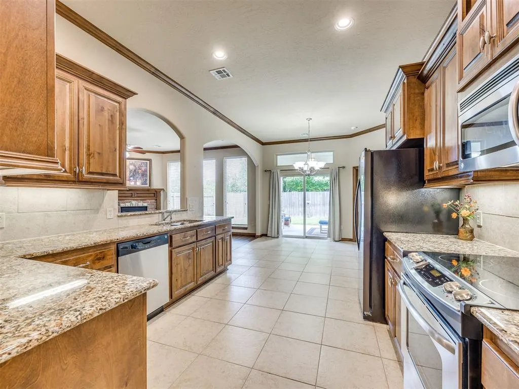 Photo 27 — 17217 Picasso Drive, Oklahoma City, OK 73170