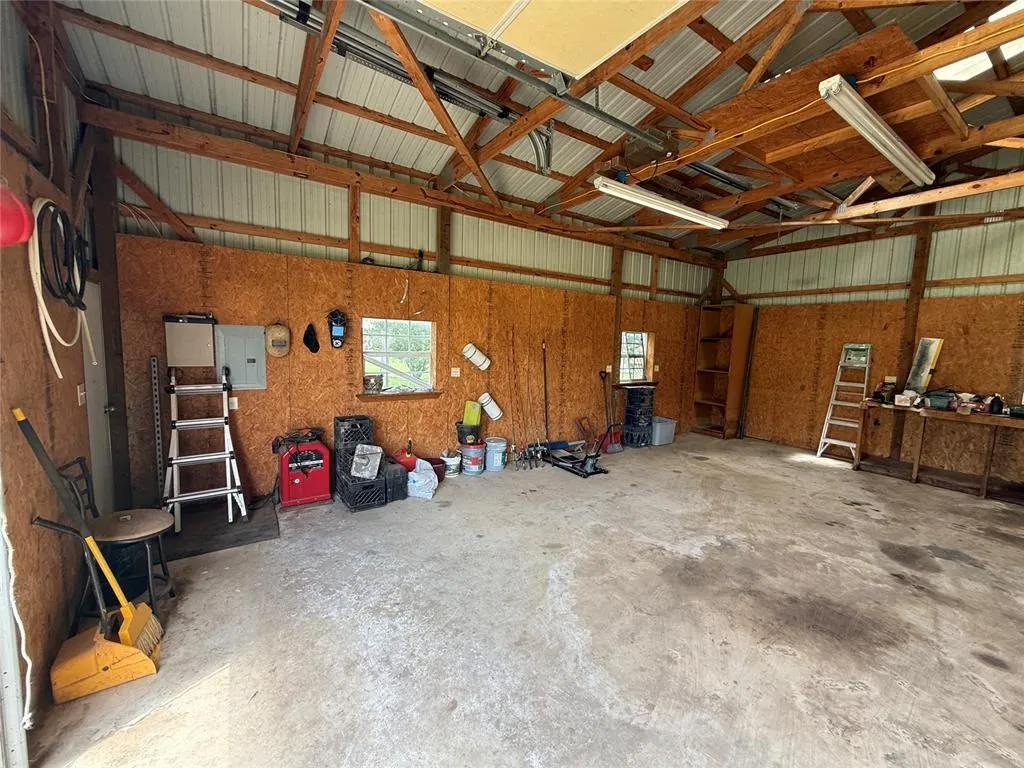 Photo 33 — 11484 N 3670 Road, Okemah, OK 74859