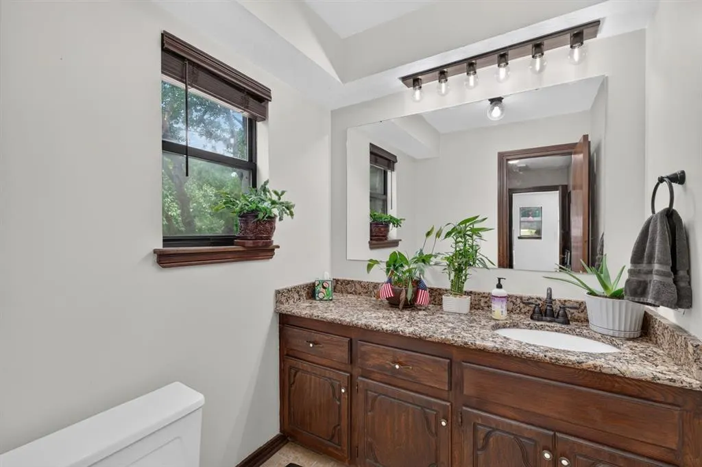 Photo 17 — 1809 Nighthawk Court, Edmond, OK 73034