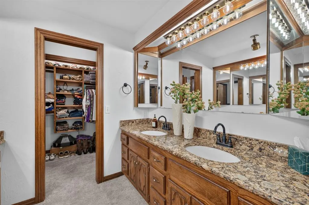 Photo 35 — 1809 Nighthawk Court, Edmond, OK 73034