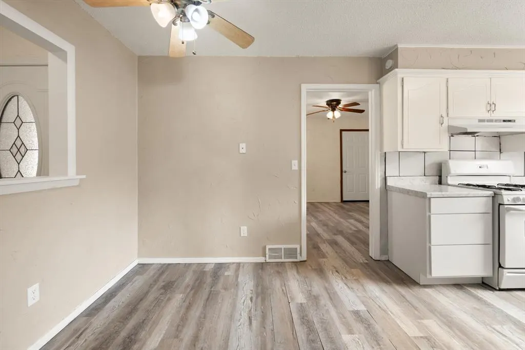 Photo 13 — 637 Redstone Avenue, Edmond, OK 73013