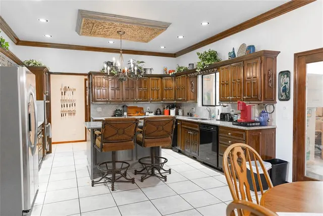 Photo 5 — 5000 Misty Glen Circle, Oklahoma City, OK 73142
