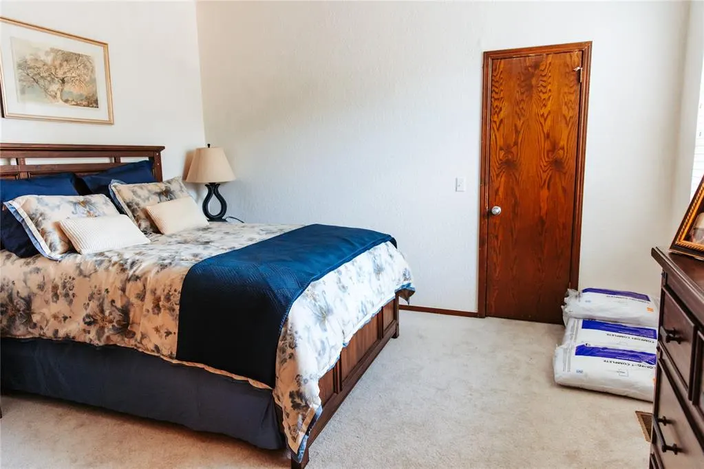 Photo 14 — 5000 Misty Glen Circle, Oklahoma City, OK 73142