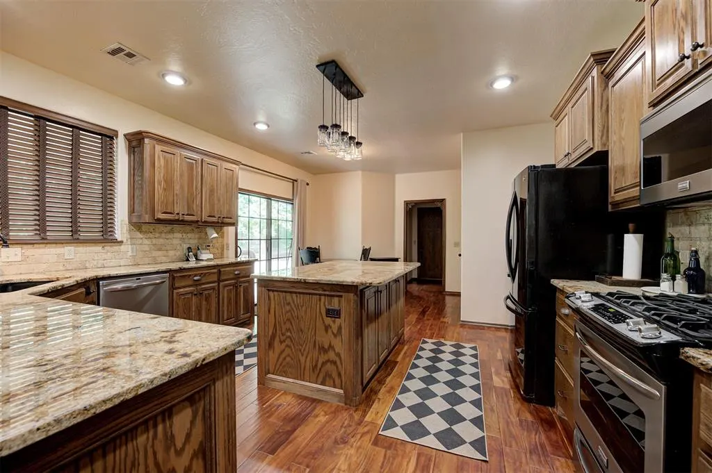 Photo 16 — 17900 SE 104th Street, Newalla, OK 74857