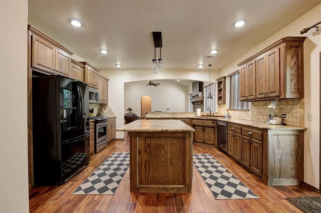 Photo 17 — 17900 SE 104th Street, Newalla, OK 74857