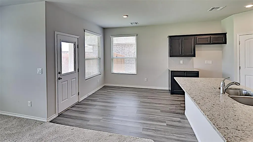 Photo 9 — 2516 Caden Court, Yukon, OK 73099