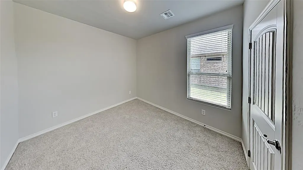 Photo 13 — 2516 Caden Court, Yukon, OK 73099