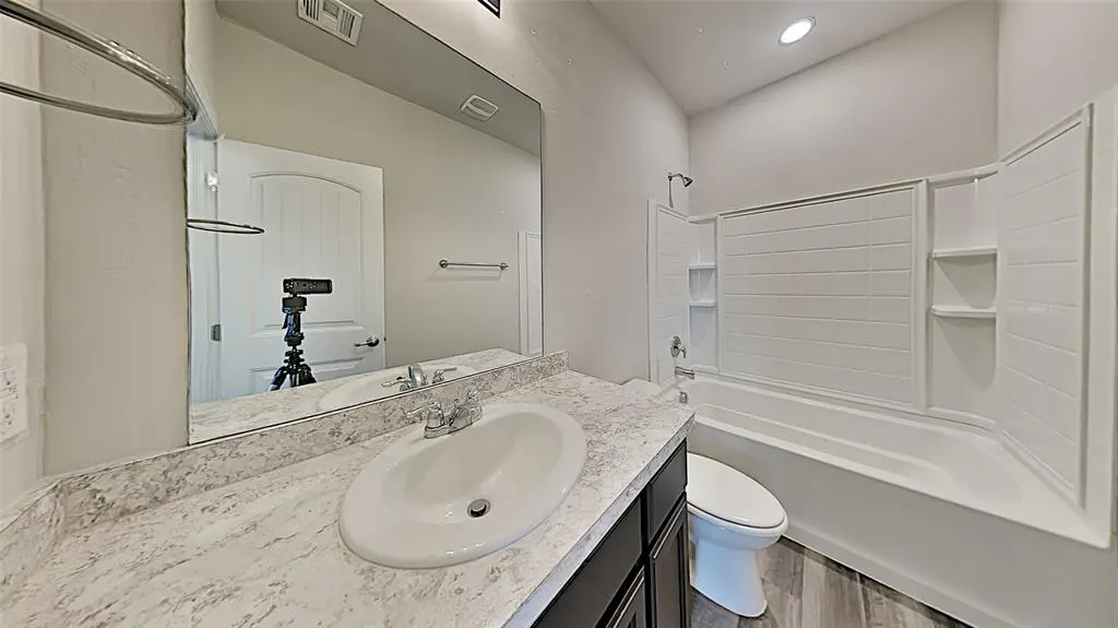 Photo 14 — 2516 Caden Court, Yukon, OK 73099