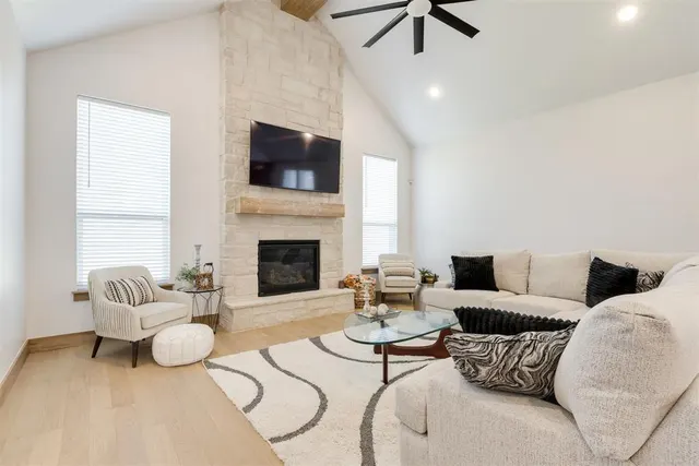 Photo 4 — 16221 Blackberry Farm Road, Edmond, OK 73013
