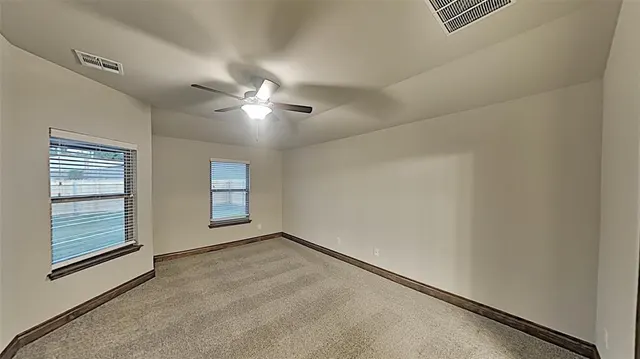 Photo 8 — 7046 Richardson Court, Warr Acres, OK 73132