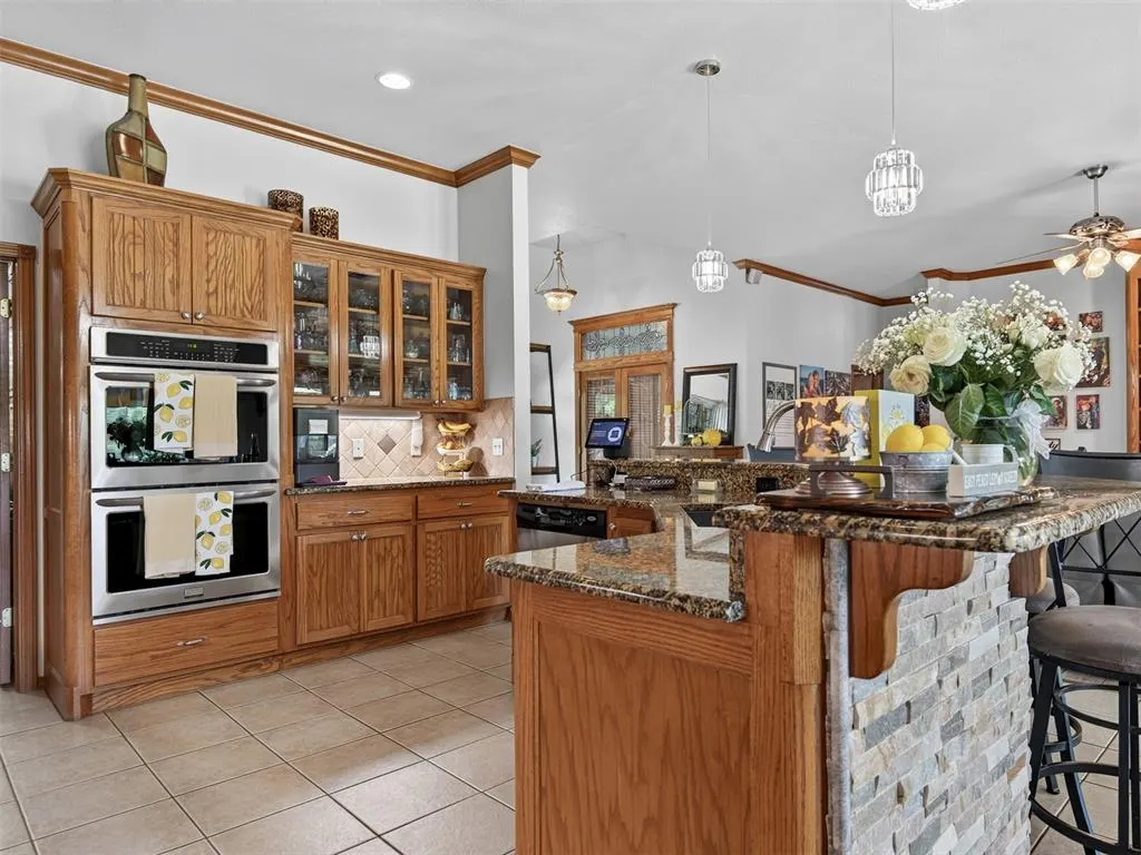 Photo 23 — 610 W Ridge Drive, Tuttle, OK 73089