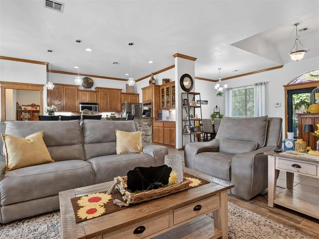 Photo 26 — 610 W Ridge Drive, Tuttle, OK 73089