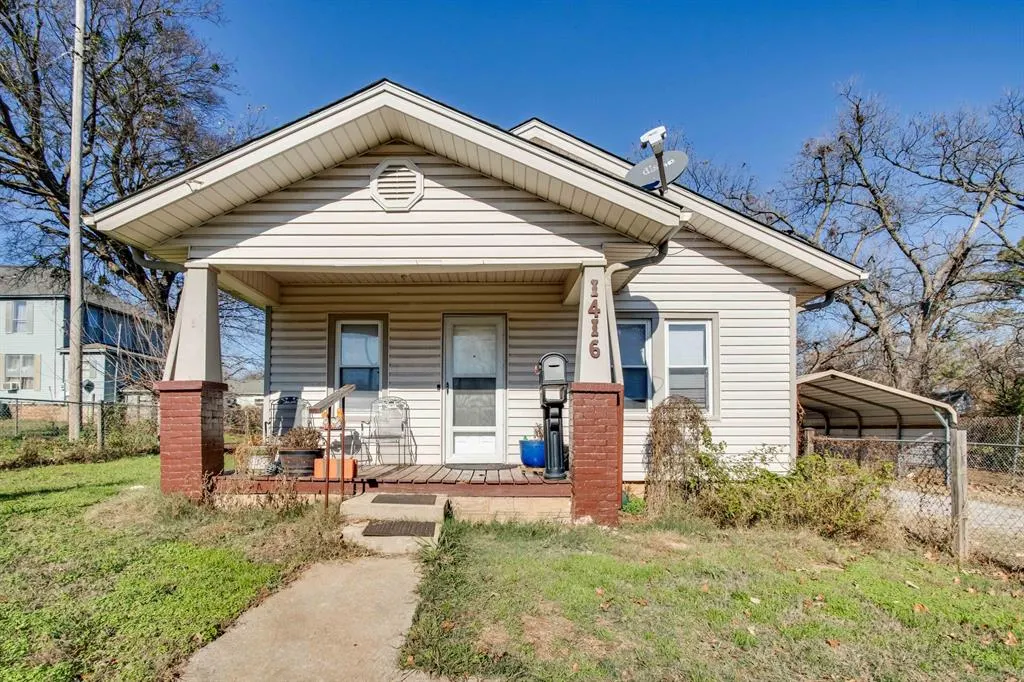 Front exterior — 1416 E 9th Street, Shawnee, OK 74801