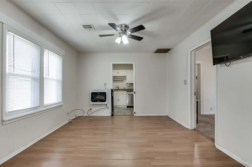 Photo 3 — 1416 E 9th Street, Shawnee, OK 74801