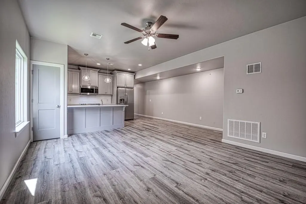 Photo 2 — 1520 S 7th Street, Kingfisher, OK 73750