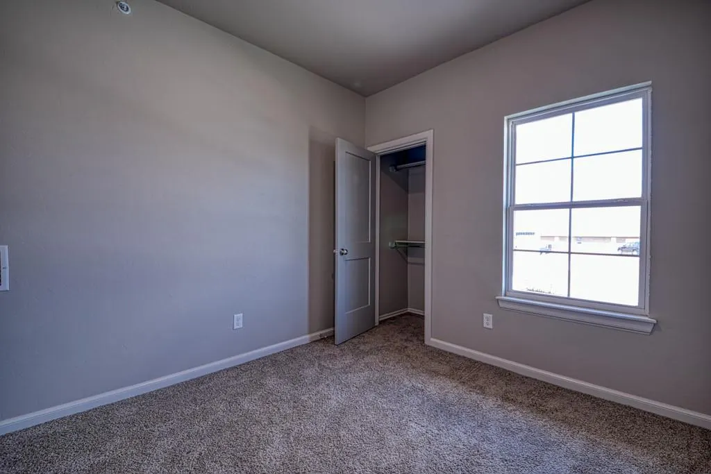 Photo 3 — 1520 S 7th Street, Kingfisher, OK 73750