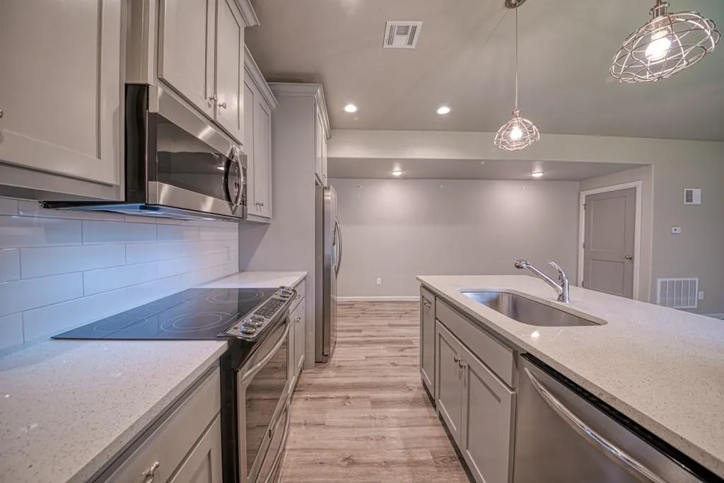 Photo 9 — 1520 S 7th Street, Kingfisher, OK 73750